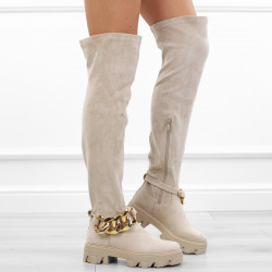 Beżowe kozaki damskie...