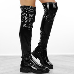 Czarne kozaki damskie...