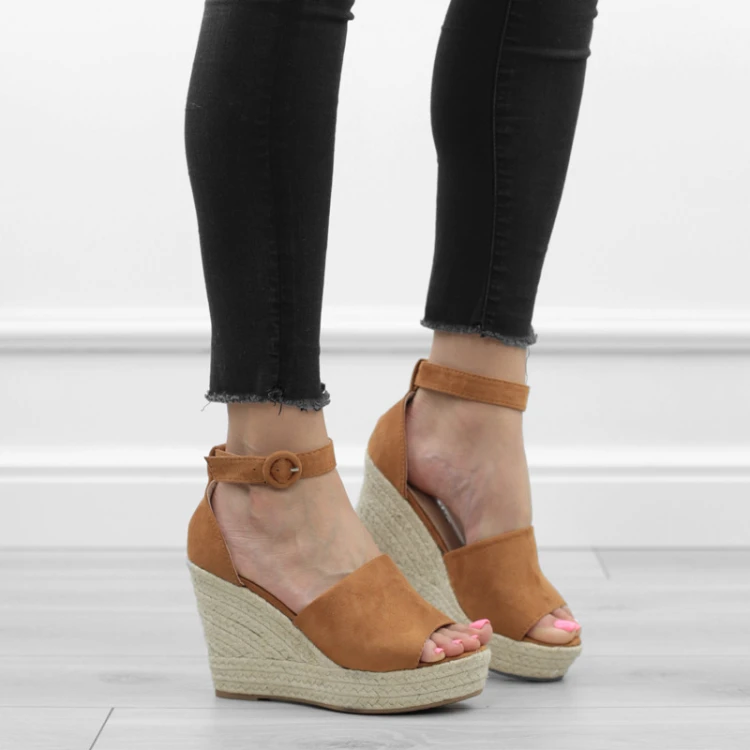 brazowe-sanday-damskie-na-koturnie-espadryle-wygod