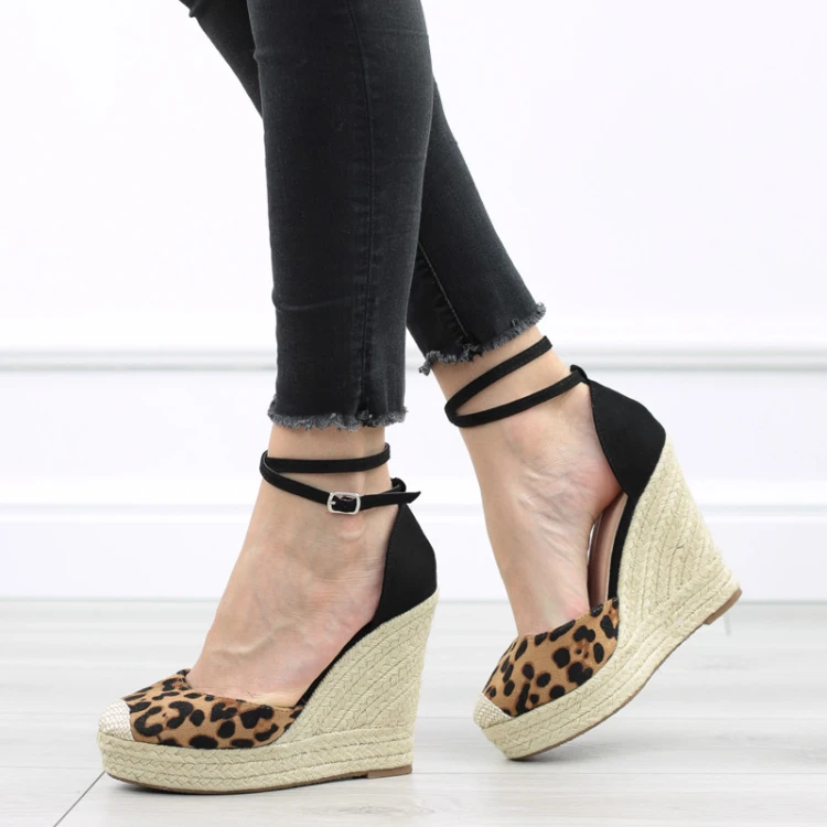 czarne-sanday-damskie-na-koturnie-wysokie-espadryl
