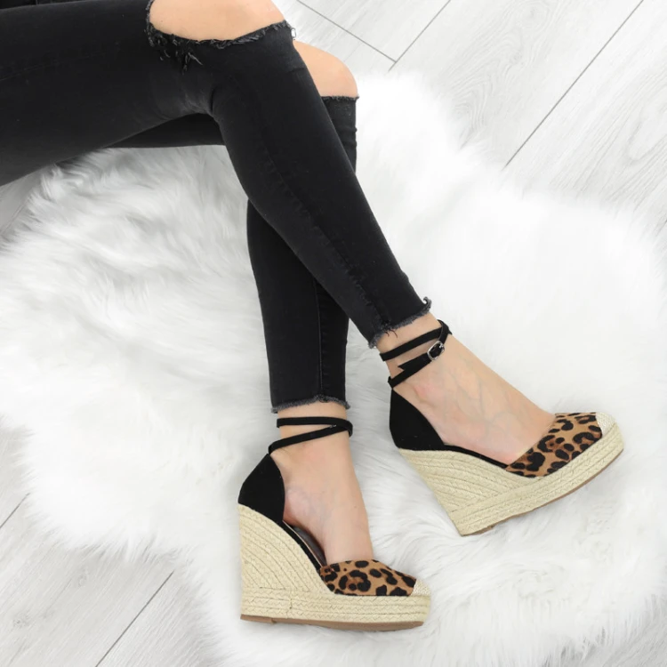 czarne-sanday-damskie-na-koturnie-wysokie-espadryl