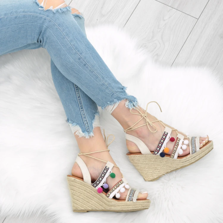 bezowe-sanday-boho-na-koturnie-espadryle-wiazane-l