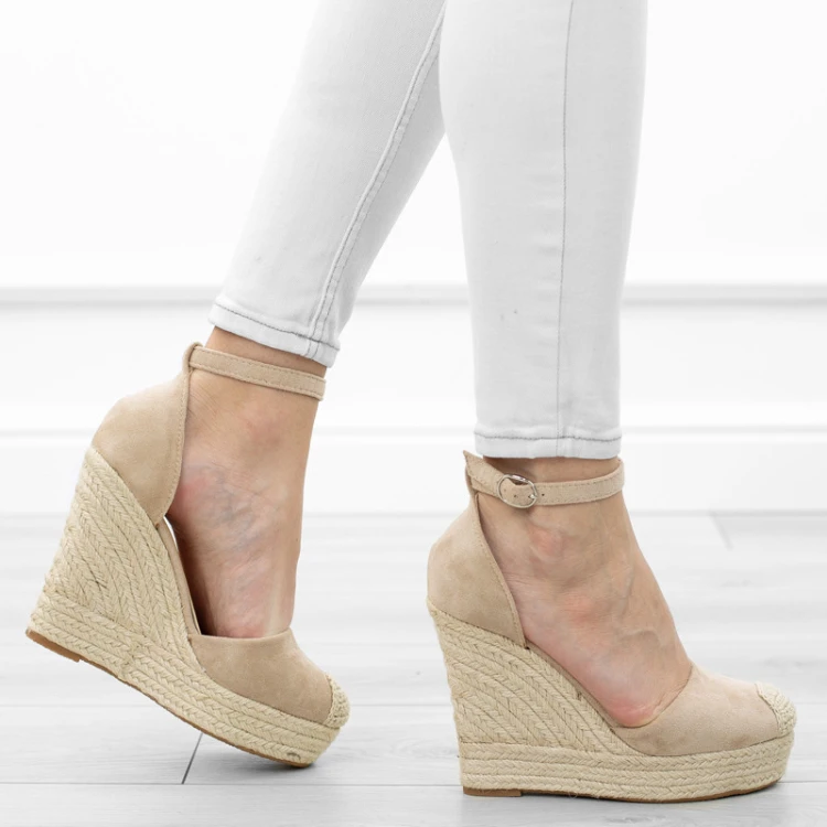 bezowe-sanday-damskie-na-koturnie-espadryle-wygodn