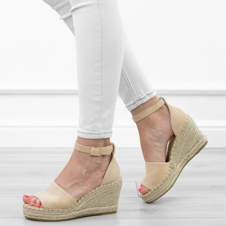 bezowe-sanday-damskie-espadrnyle-na-koturnie-wygod