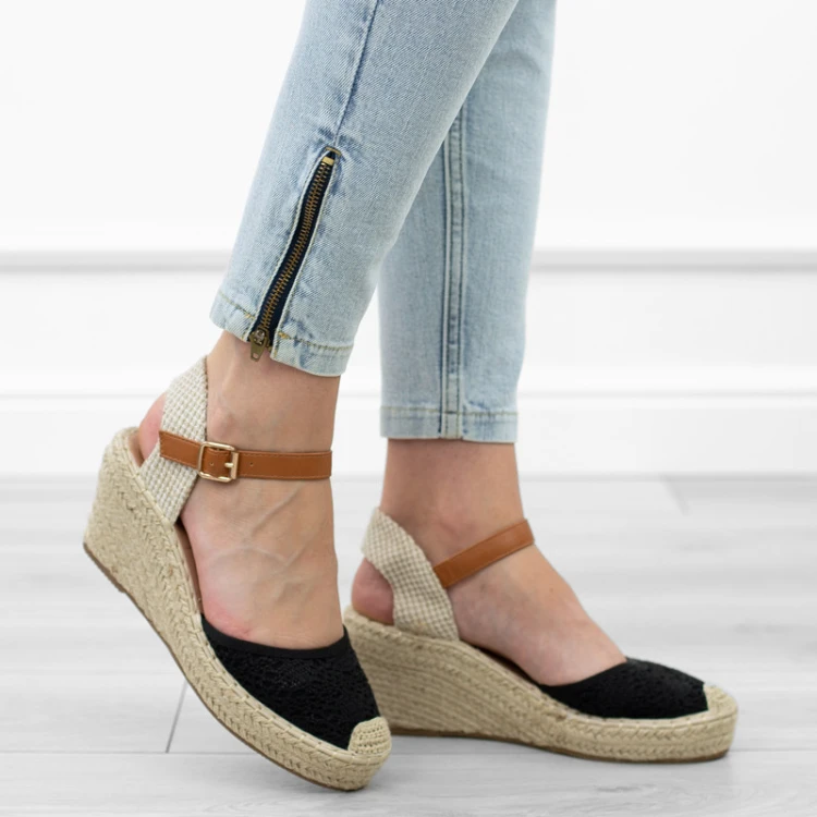 czarne-sanday-damskie-espadryle-na-koturnie-azurow