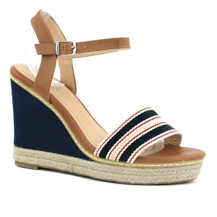 granatowe-sanday-damskie-na-koturnie-espadryle-wyg