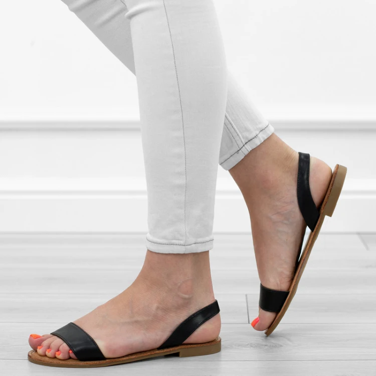 czarne-sanday-damskie-minimalistyczne-paskie-na-gu