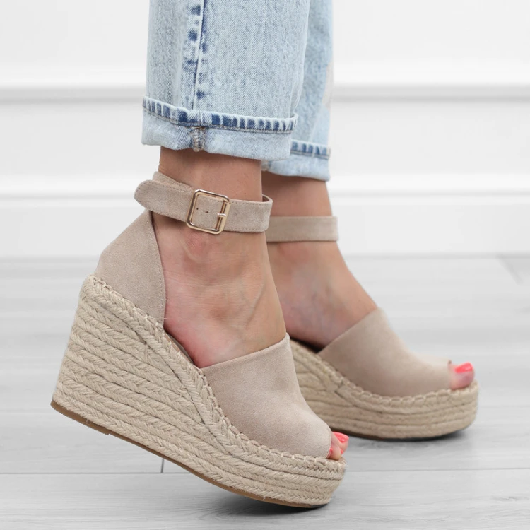 bezowe-sanday-damskie-na-koturnie-espadryle-wygodn