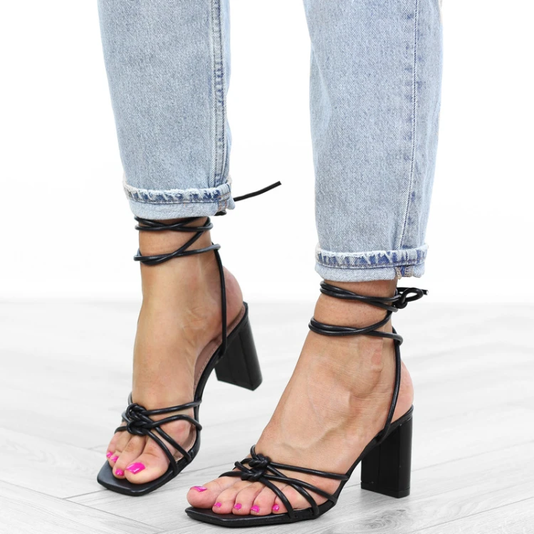 czarne-eleganckie-sanday-damskie-na-obcasie-supku-