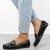 czarne-mokasyny-pobuty-damskie-lakierowane-eleganc