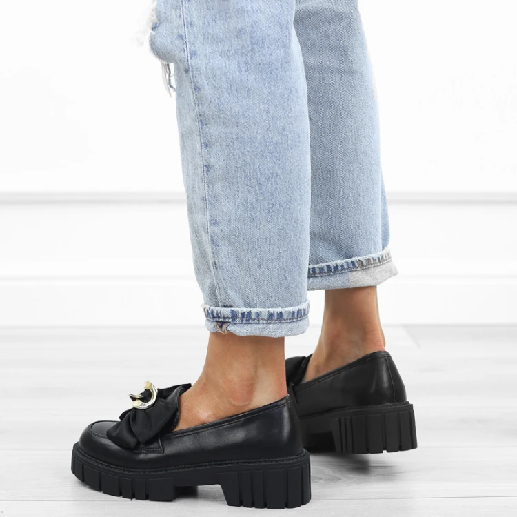 czarne-pobuty-loafersy-mokasyny-damskie-super-lekk