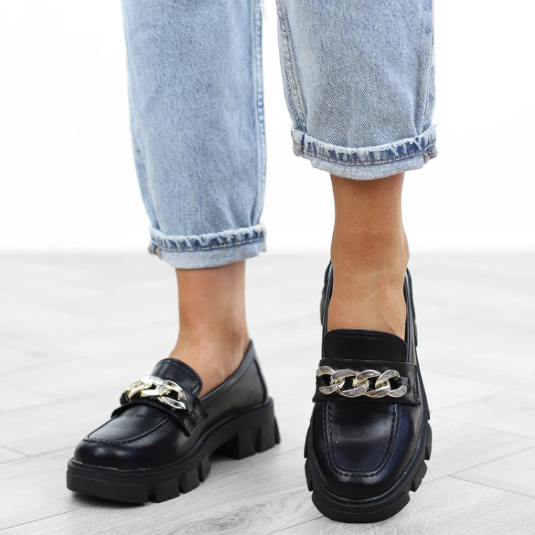 czarne-loafersy-mokasyny-pobuty-damskie-paskie-ele