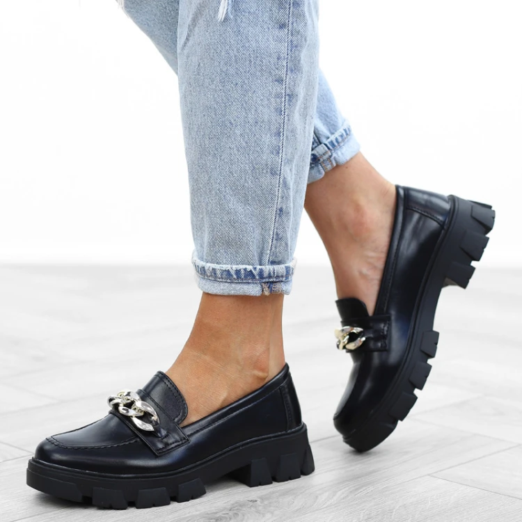 czarne-loafersy-mokasyny-pobuty-damskie-paskie-ele
