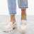 bezowe-loafersy-mokasyny-pobuty-damskie-eleganckie