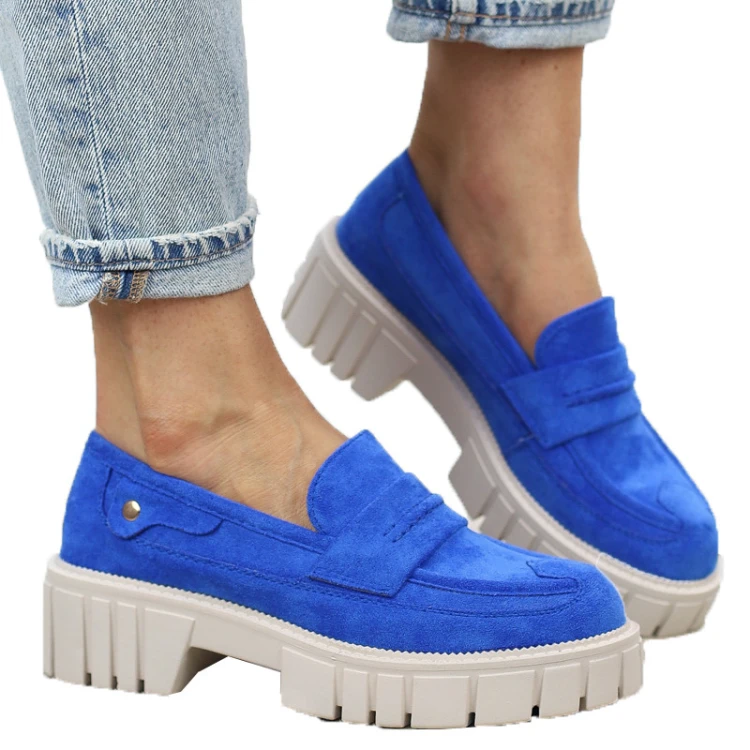 niebieskie-loafersy-mokasyny-pobuty-damskie-zamszo