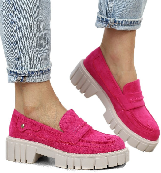 rozowe-loafersy-mokasyny-pobuty-damskie-zamszowe-w