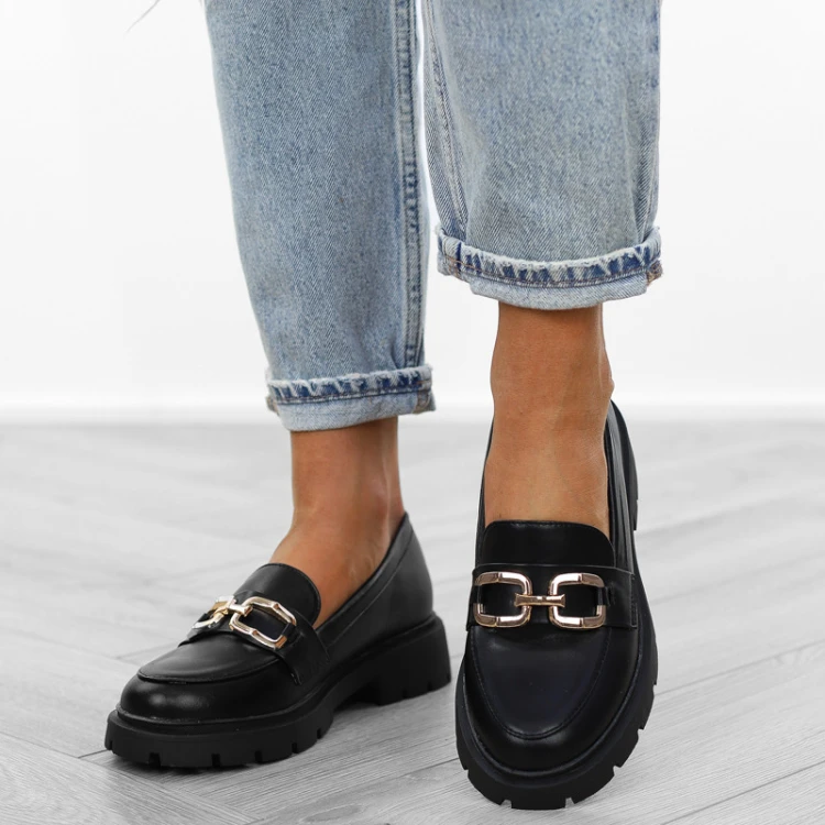 czarne-loafersy-mokasyny-pobuty-damskie-eleganckie