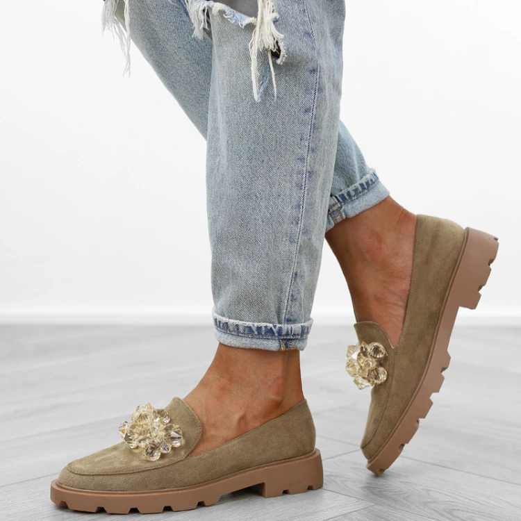 brazowe-loafersy-mokasyny-pobuty-damskie-zamszowe-