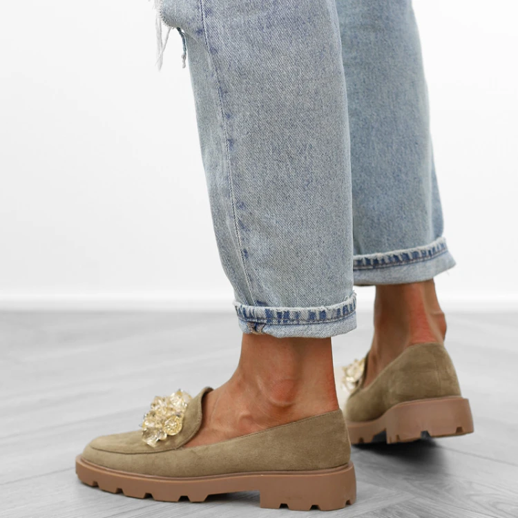 brazowe-loafersy-mokasyny-pobuty-damskie-zamszowe-