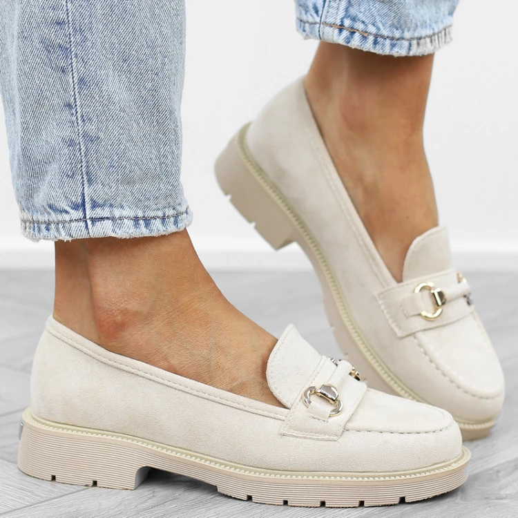 bezowe-pobuty-loafersy-damskie-eleganckie-skora-sk