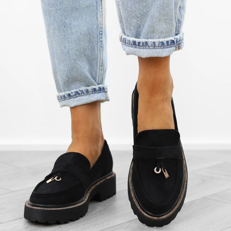 czarne-pobuty-loafersy-mokasyny-damskie-zamszowe-c