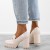 bezowe-loafersy-pobuty-damskie-na-supku-lakierowan