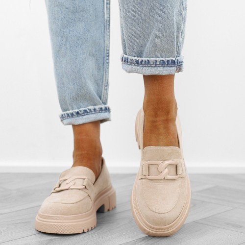 bezowe-loafersy-mokasyny-pobuty-damskie-zamszowe-m