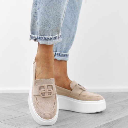 bezowe-pobuty-loafersy-mokasyny-damskie-skora-azur