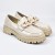 bezowe-damskie-loafersy-lakierowane-na-paskiej-pod