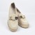 bezowe-loafersy-damskie-na-obcasie-supku-pobuty-za