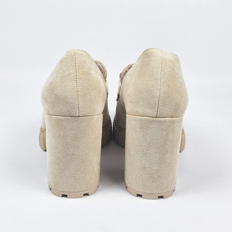 bezowe-loafersy-damskie-na-obcasie-supku-pobuty-za