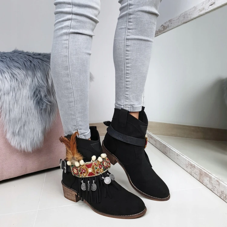 czarne-botki-zamszowe-boho-na-niskim-obcasie-wsuwa