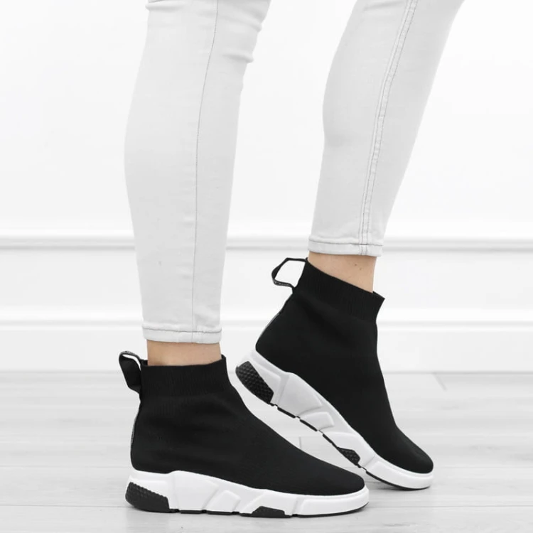 czarne-sportowe-damskie-sneakersy-buty-skarpetkowe