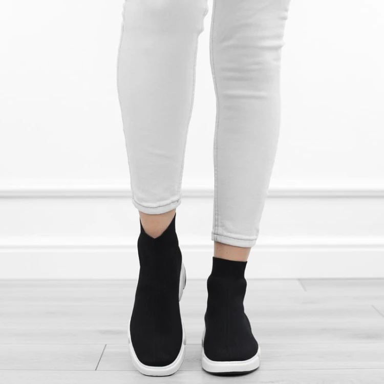 czarne-sportowe-damskie-sneakersy-buty-skarpetkowe