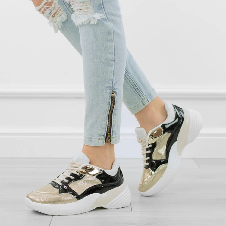 zoto-czarne-sneakersy-damskie-na-biaej-podeszwie