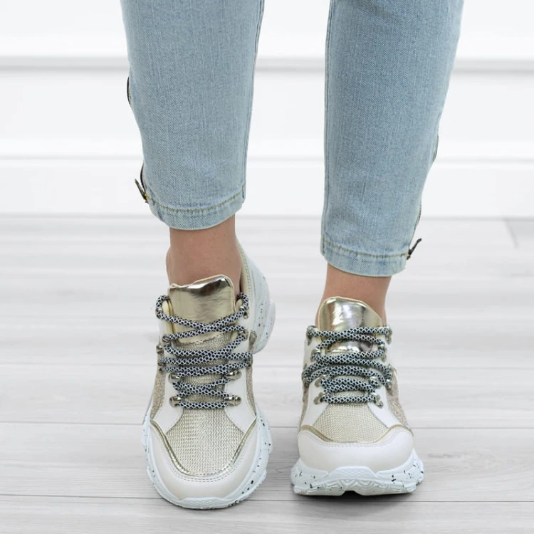 zote-bezowe-buty-sportowe-damskie-na-grubej-biaej-