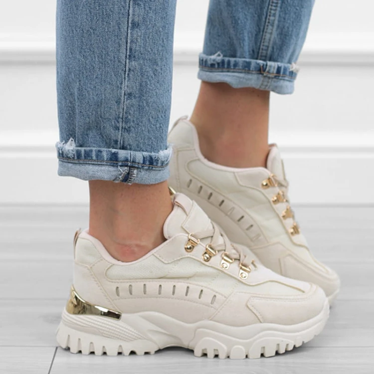 bezowe-eleganckie-sneakersy-damskie-na-grubej-pode