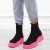 fuksja-czarne-sportowe-sneakersy-botki-skarpety