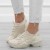 bezowe-sneakersy-adidasy-damskie-sportowe