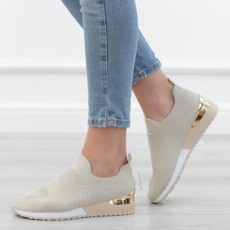 bezowe-zote-sneakersy-adidasy-damskie-wsuwane-wygo