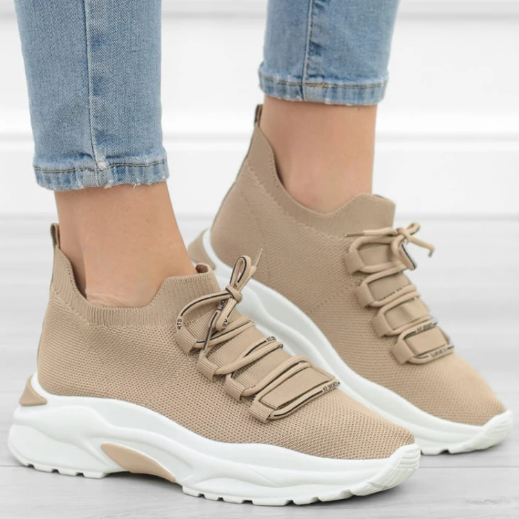 bezowe-buty-sportowe-sneakersy-damskie-slip-on-ela