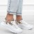 biae-bezowe-sportowe-damskie-sneakersy-wygodne-adi