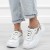 biae-bezowe-sportowe-damskie-sneakersy-wygodne-adi