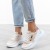 bezowe-sportowe-damskie-sneakersy-wygodne-lekkie-i
