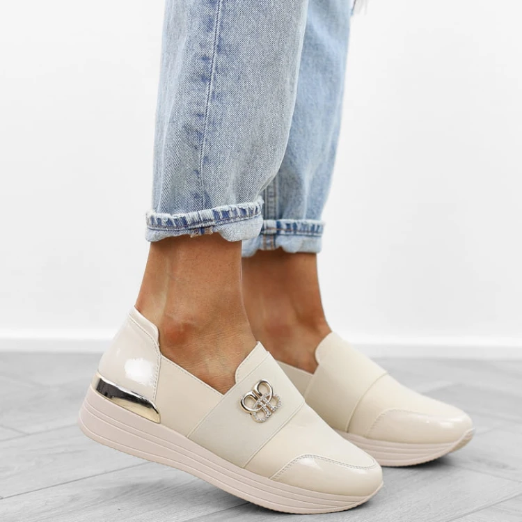 bezowe-sneakersy-damskie-sportowe-pobuty-wsuwane-w