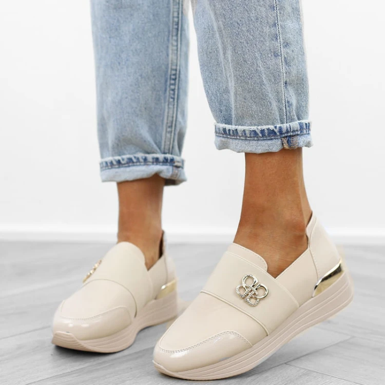 bezowe-sneakersy-damskie-sportowe-pobuty-wsuwane-w